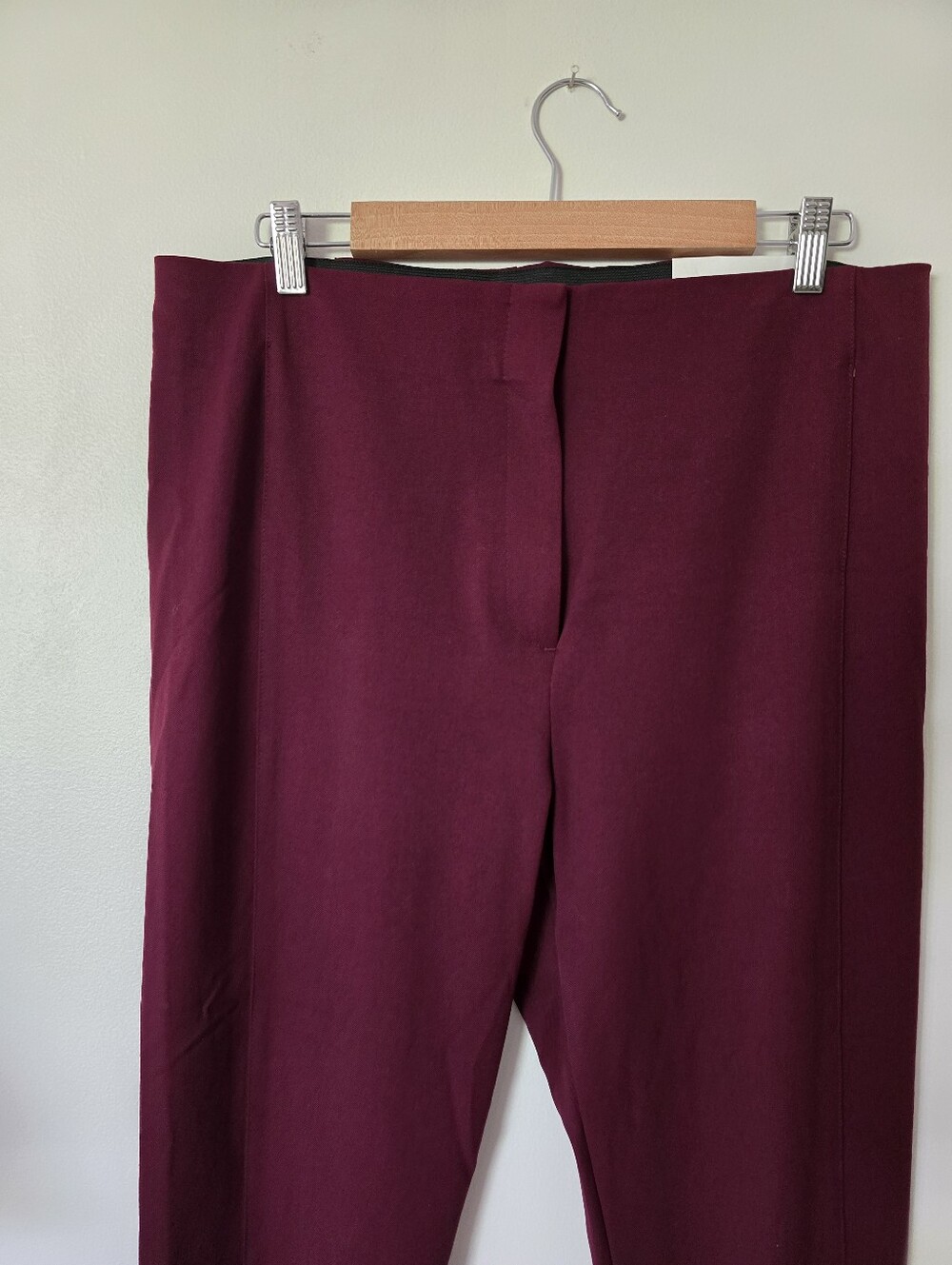 New Ann Taylor Size 14 The Audrey Pant Wine Berry Color Stretch Skinny Leg Pants